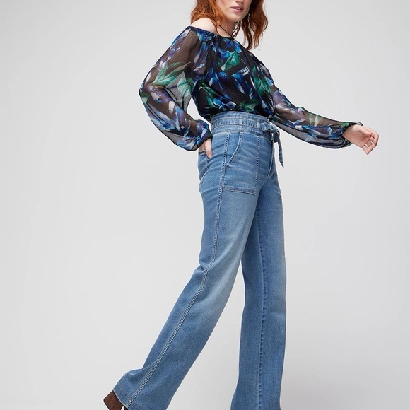 WHITE HOUSE BLACK MARKET Off-the-Shoulder Metallic Cross-Neck Blouse - Picture 3 of 5